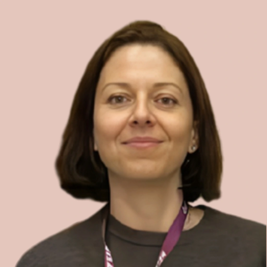 Dr Louisa Christie 1024x1024